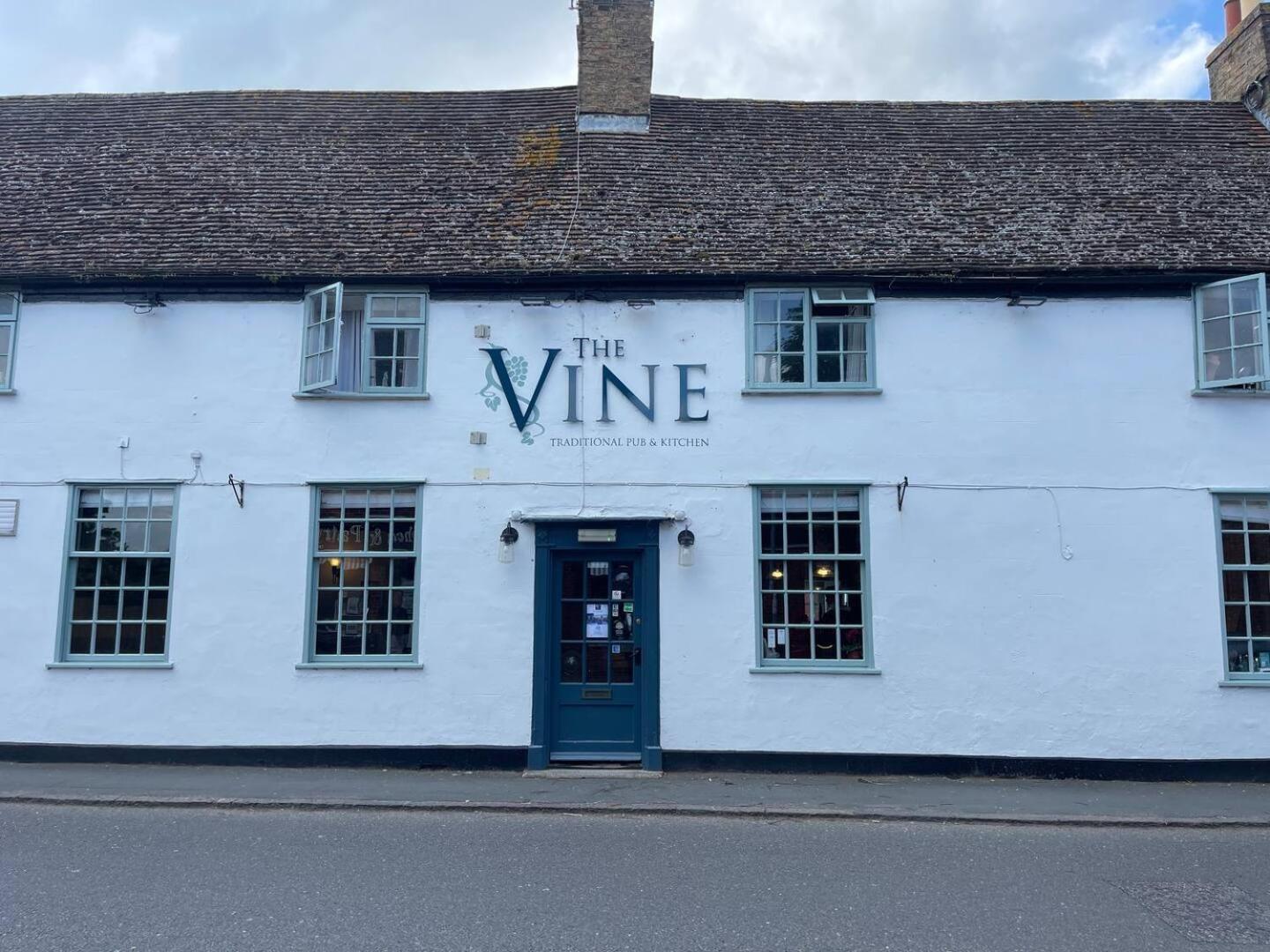 Elegant Oak Beamed House In Pretty Village - Cambridge Homehost Buckden  Eksteriør bilde