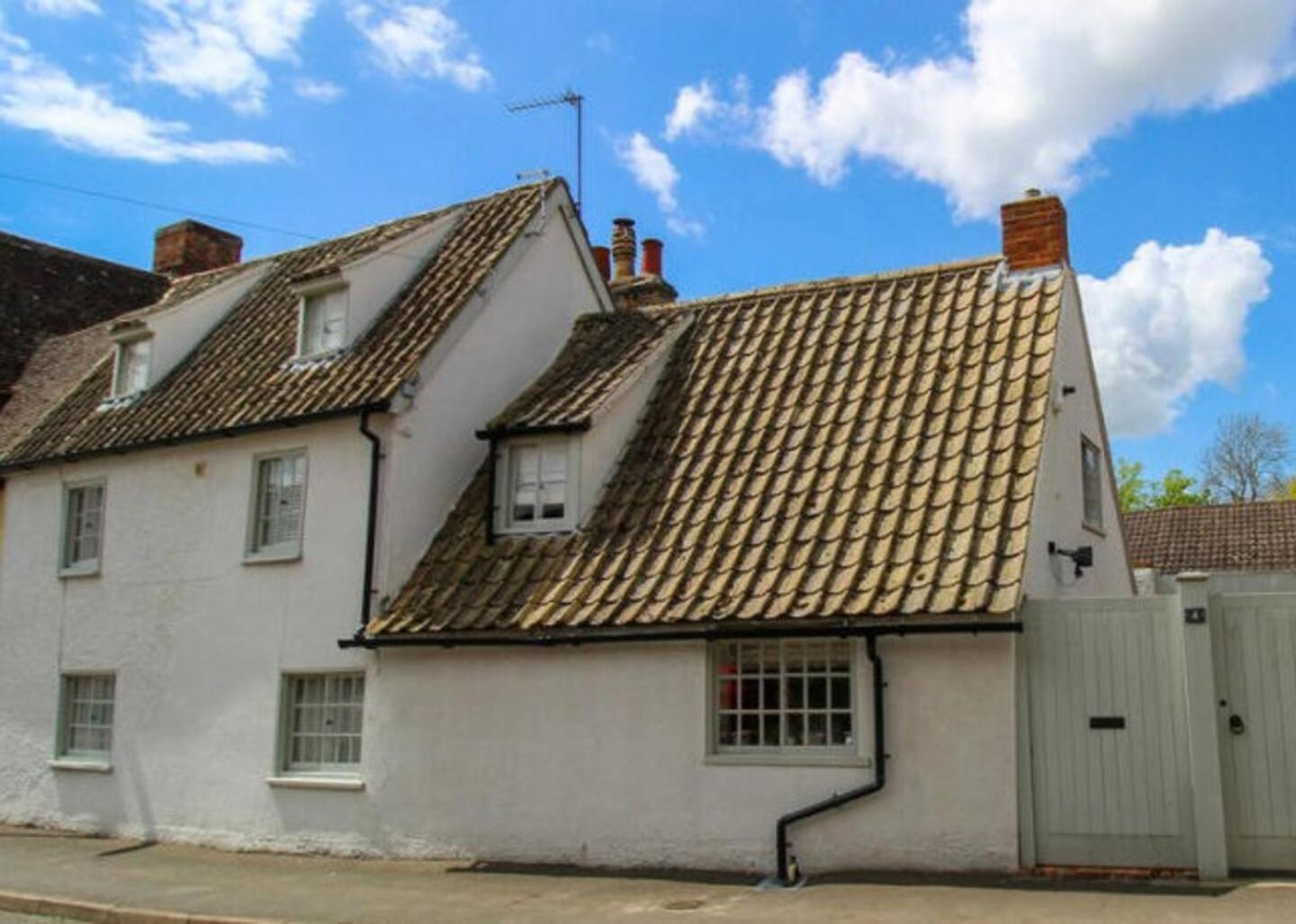 Elegant Oak Beamed House In Pretty Village - Cambridge Homehost Buckden  Eksteriør bilde